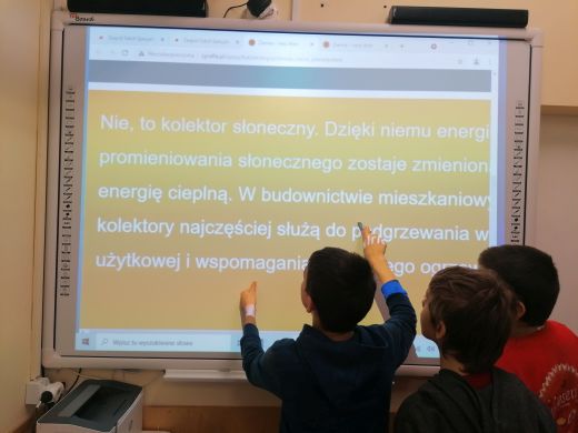 Fotorelacja – lekcje przyrody z zastosowaniem tablicy interaktywnej